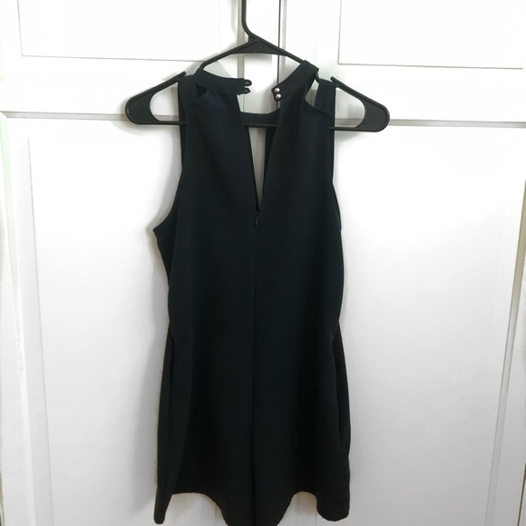 MACY’S ROMPER w/Cut Outs - Picture 2 of 3